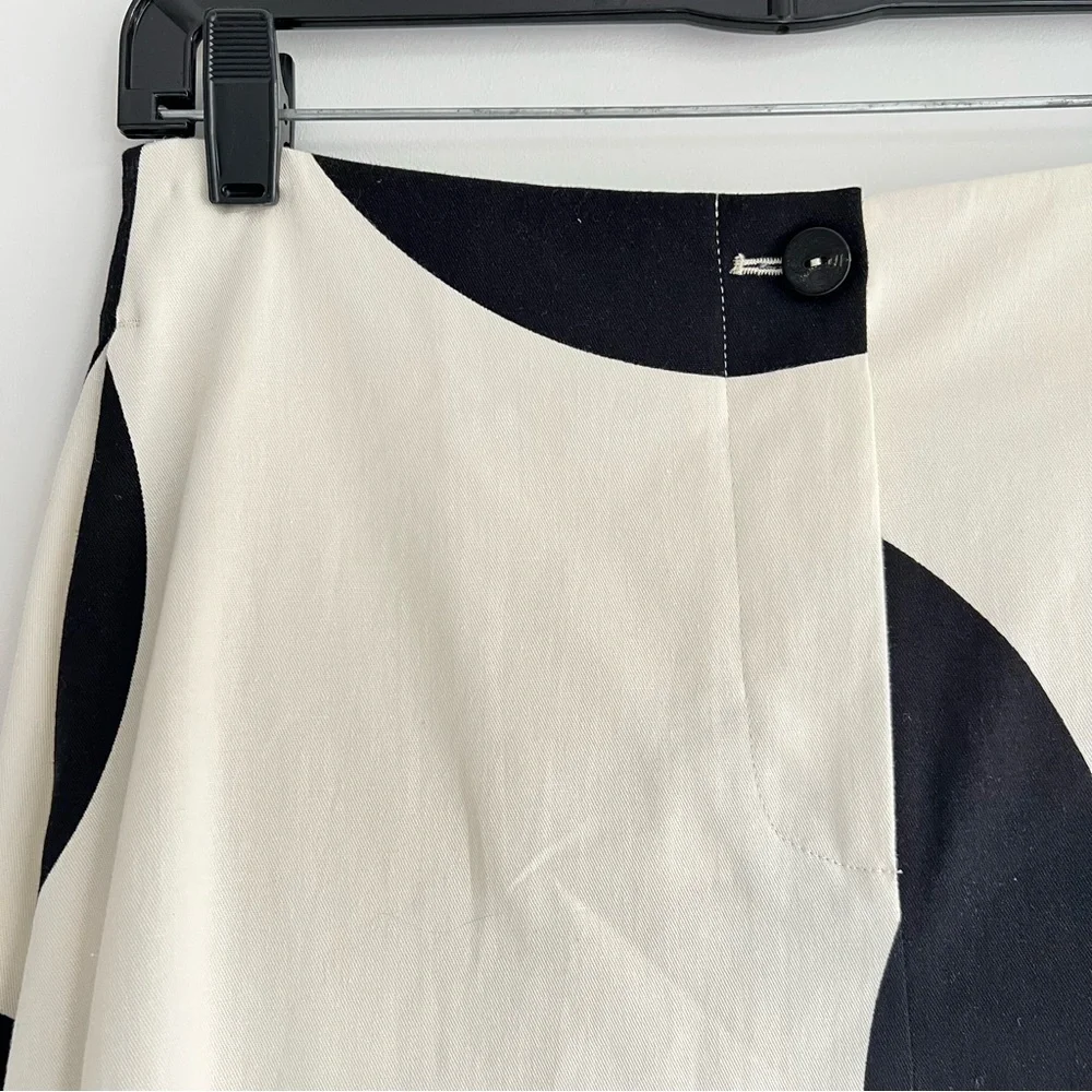 Zara Black and White Bold Dot Midi Skirt - Picture 2 of 9